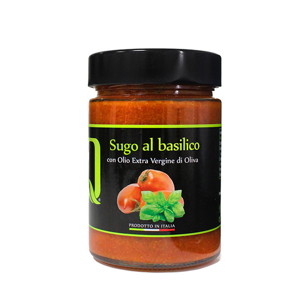 tomatensaus met basilicum en olijfolie